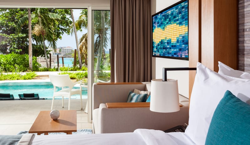 Swim Out Junior Suite